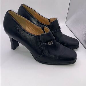 Dakota Womens Black Leather Heels Size 6 Square Toe Slip On Brazil Office Party